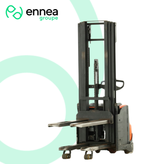 Gerbeur  d'occasion Toyota SWE-120-L