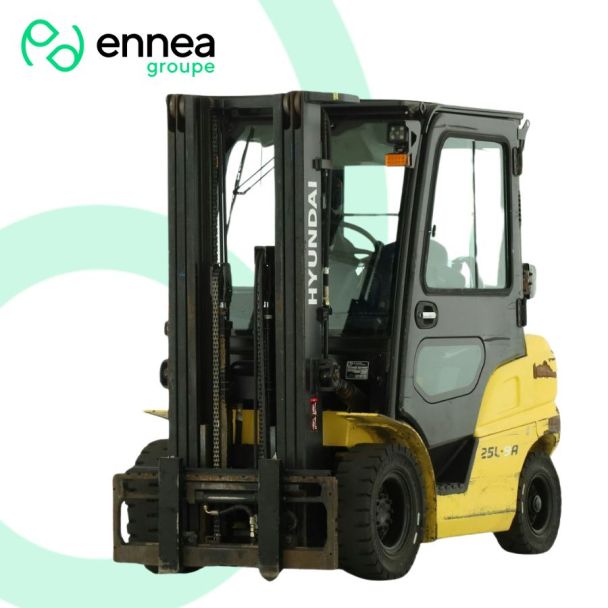 Chariot Élévateur  d'occasion Hyundai 25-L-9-A