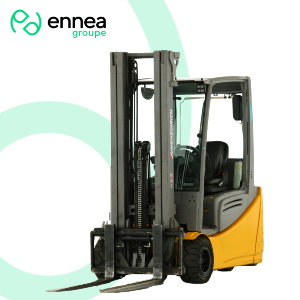 Chariot Élévateur d'occasion Jungheinrich EFG-220