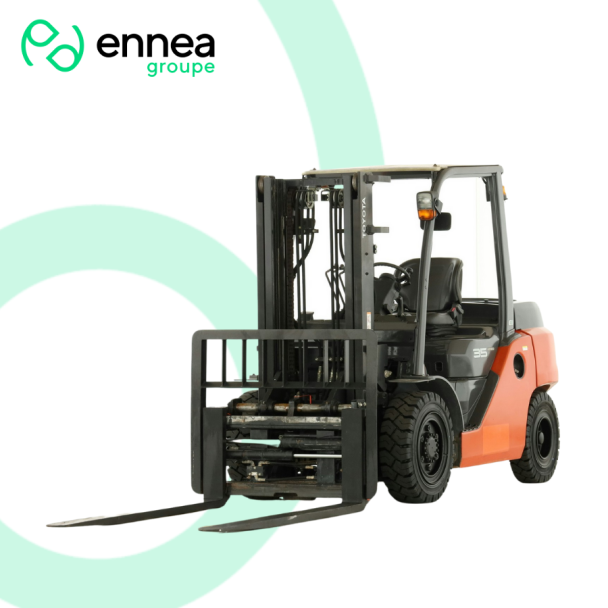 Chariot Élévateur d'occasion Toyota 8-FD-35